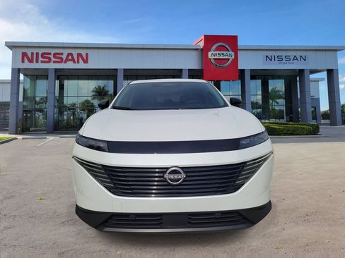 Used 2025 Nissan Murano SL AWD/4WD image 6