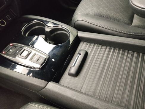 Used 2019 Honda Passport Touring image 26