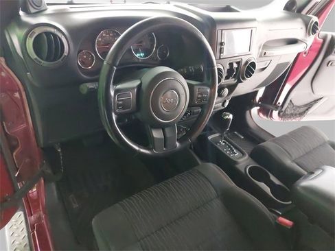 Used 2012 Jeep Wrangler Unlimited Sport image 16