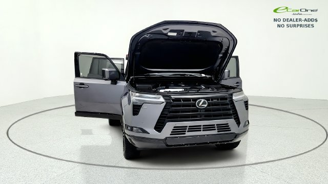 Used 2026 Lexus GX 550 w/ Accessory Package (2T) AWD/4WD image 12