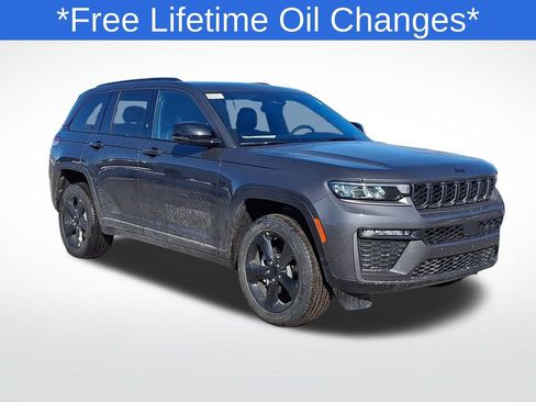 New 2026 Jeep Grand Cherokee Limited w/ Limited Altitude Package AWD/4WD image 1