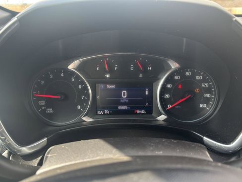 Used 2019 Chevrolet Equinox LT image 16