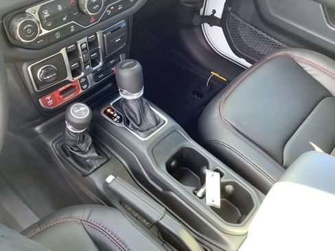 New 2026 Jeep Gladiator Rubicon AWD/4WD image 17