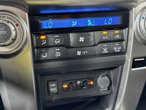 Used 2019 Toyota 4Runner Limited AWD/4WD image 16
