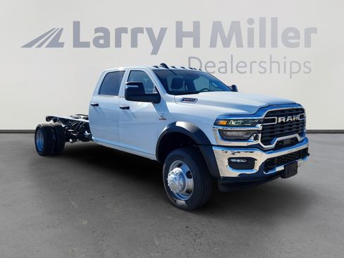New 2026 RAM 5500 Tradesman image 8