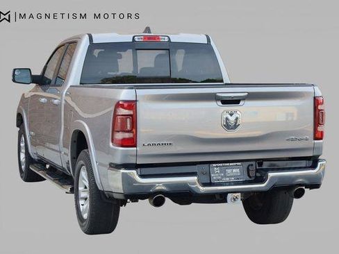 Used 2019 RAM 1500 Laramie AWD/4WD image 9