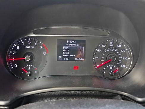 Used 2022 Kia Soul LX image 21