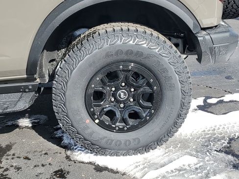 New 2026 Ford Bronco Big Bend w/ Black Diamond Package AWD/4WD image 32