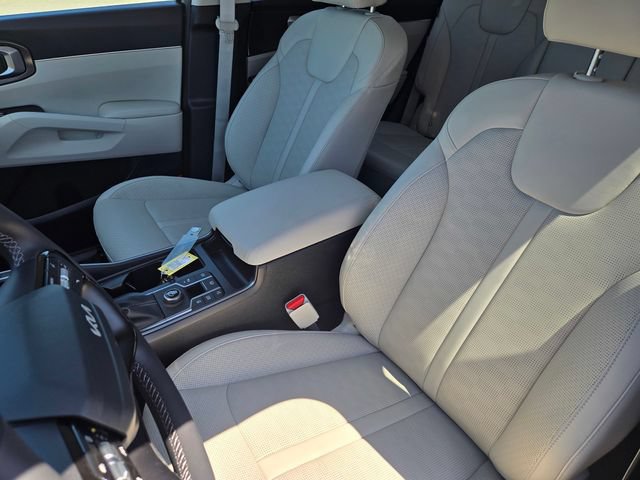 New 2026 Kia Sorento S w/ S Panoramic Sunroof Package FWD image 12