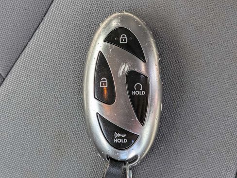 Used 2024 Hyundai Elantra SEL FWD image 28