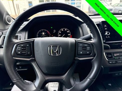 Used 2025 Honda Ridgeline Sport+ image 17