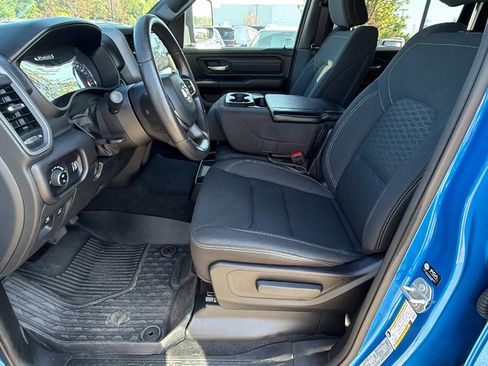 Used 2025 RAM 1500 Warlock AWD/4WD image 18