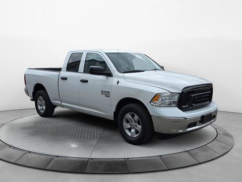 Used 2024 RAM 1500 Classic SLT image 7