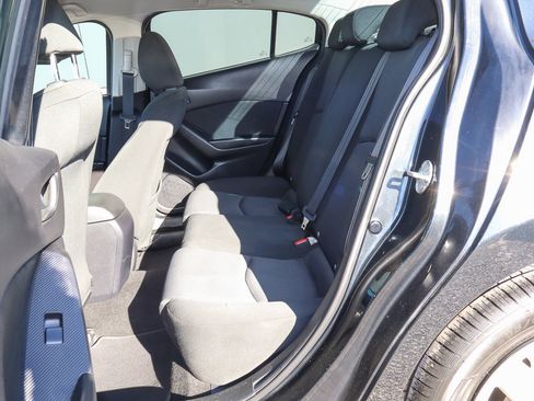 Used 2016 MAZDA MAZDA3 i Sport image 8