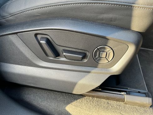 Used 2025 Audi Q7 3.0T Premium Plus image 17