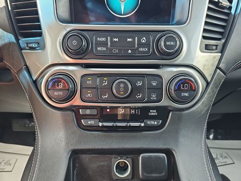 Used 2019 Chevrolet Tahoe LS RWD image 20