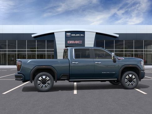 New 2026 GMC Sierra 2500 Denali w/ Denali Reserve Package AWD/4WD image 5
