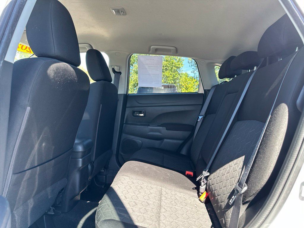 Used 2022 Mitsubishi Outlander Sport FWD image 31