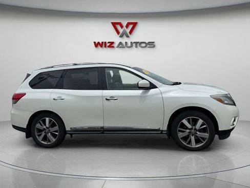 Used 2015 Nissan Pathfinder Platinum AWD/4WD image 6