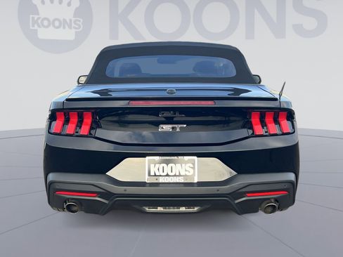 Certified 2024 Ford Mustang GT Premium image 5