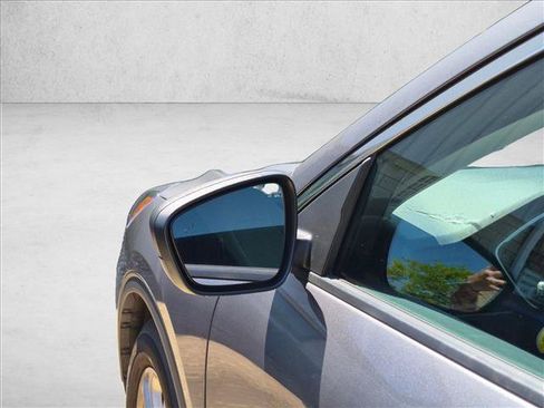 Used 2022 Ford Escape SE w/ Convenience Package FWD image 14