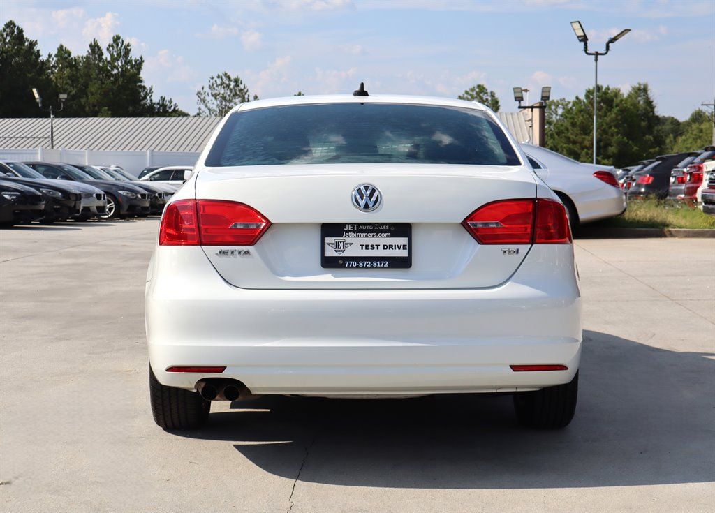 Used 2014 Volkswagen Jetta TDI FWD image 6