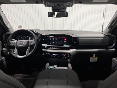 New 2025 GMC Sierra 2500 SLT w/ Texas SLT Premium Package image 19