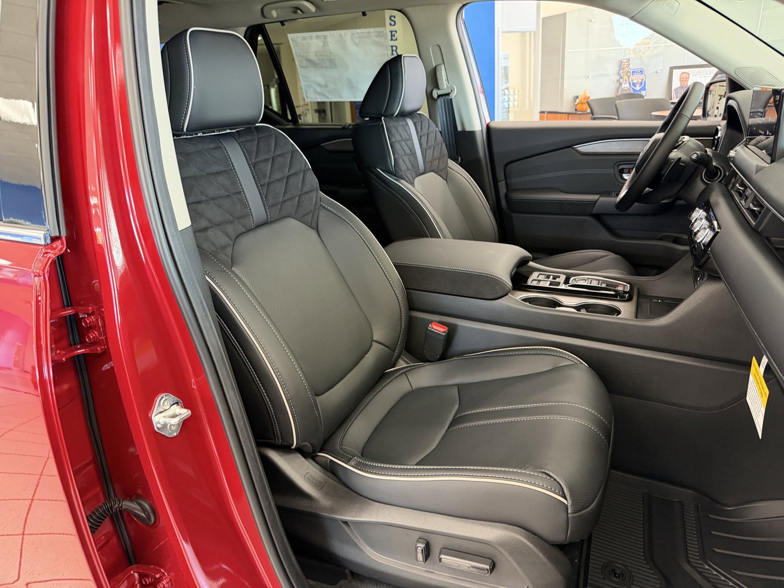 New 2026 Honda Pilot Elite image 14