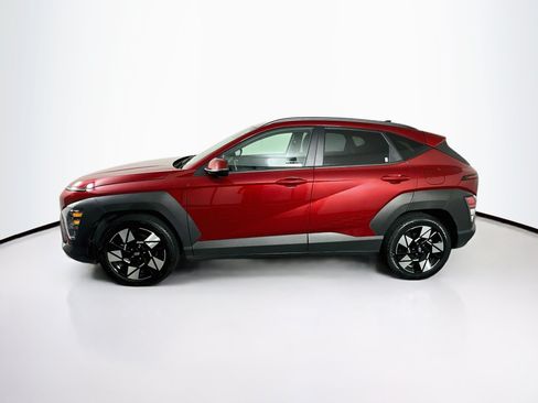 Used 2025 Hyundai Kona SEL FWD image 4
