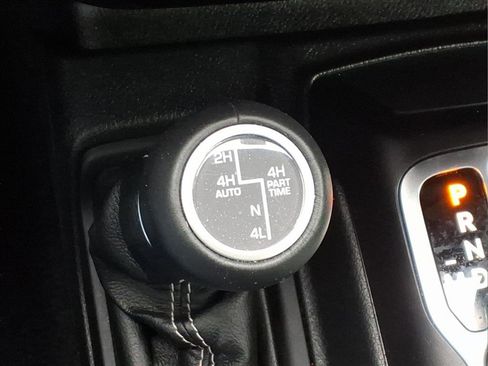 Used 2023 Jeep Wrangler Sahara image 26