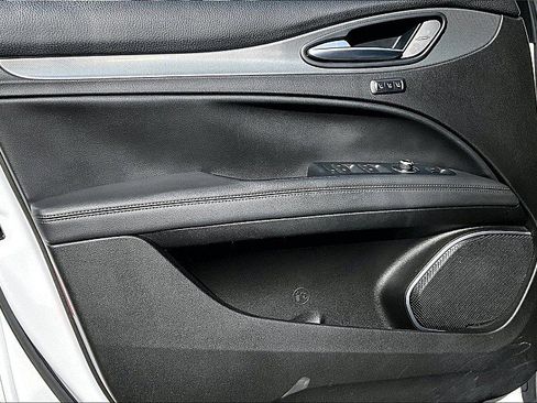 Used 2018 Alfa Romeo Stelvio Sport w/ Quick Order Package 22J Sport image 18