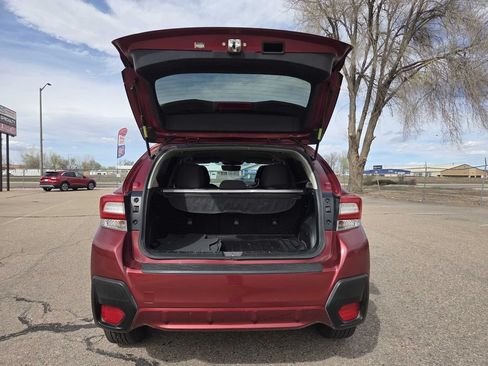 Used 2018 Subaru Crosstrek 2.0i Premium w/ Popular Package #2 AWD/4WD image 10