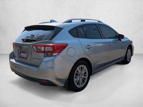 Used 2017 Subaru Impreza 2.0i Premium AWD/4WD image 5