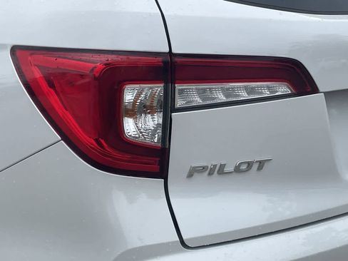 Used 2022 Honda Pilot Special Edition image 40