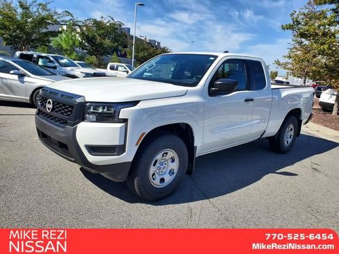 New 2026 Nissan Frontier S image 5