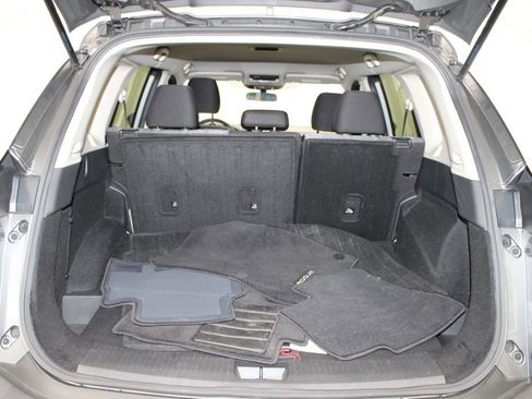 Used 2023 Nissan Rogue SV AWD/4WD image 13