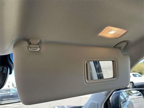 Used 2023 Lexus GX 460 Premium image 40