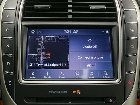 Used 2020 Lincoln Nautilus Reserve w/ Equipment Group 201A image 28