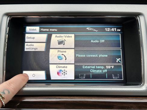 Used 2013 Jaguar XF 3.0 image 26