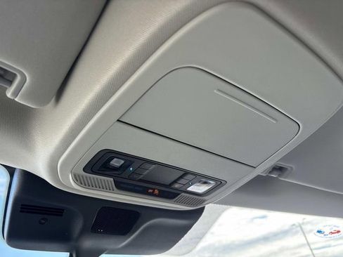 New 2026 Ford Expedition Active RWD image 29