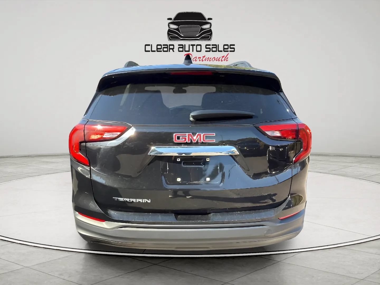 Used 2018 GMC Terrain SLE w/ Driver Convenience Package FWD image 5