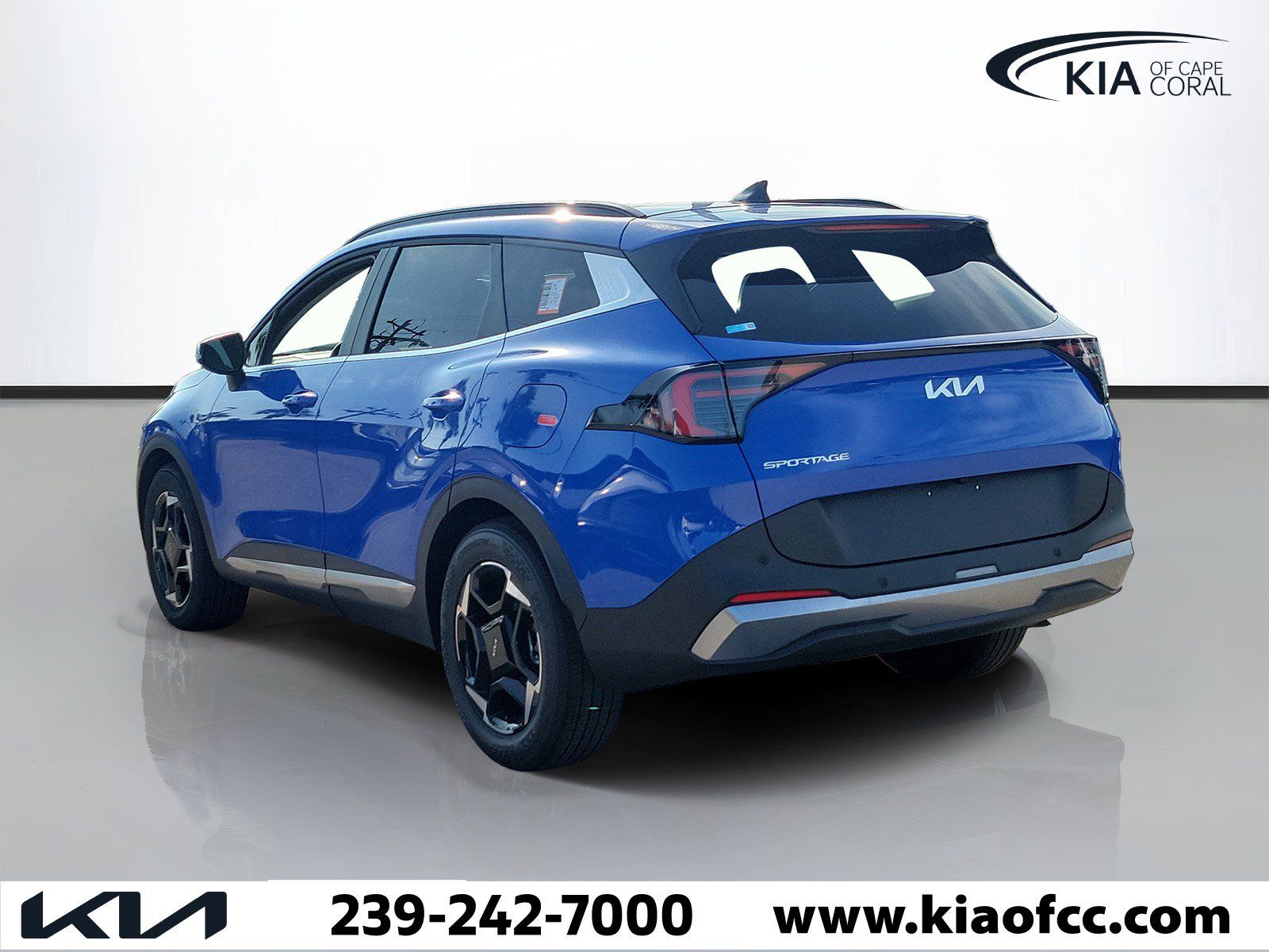 New 2026 Kia Sportage EX w/ EX Panorama Roof Package FWD image 4
