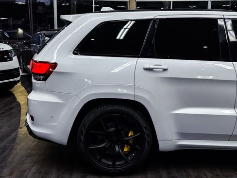 Used 2021 Jeep Grand Cherokee Trackhawk AWD/4WD image 17