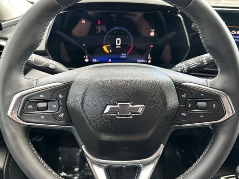 Used 2025 Chevrolet Trax ACTIV w/ Driver Confidence Package image 21