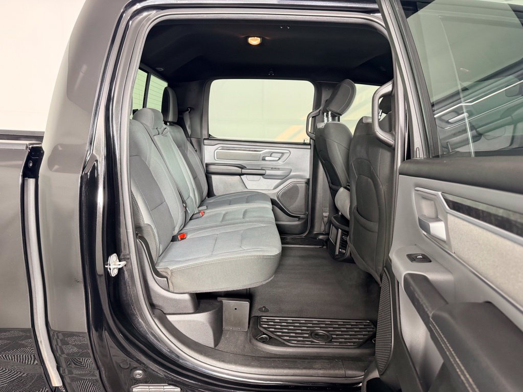 Used 2021 RAM 1500 Big Horn AWD/4WD image 31