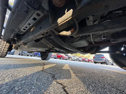 Used 2016 Jeep Wrangler Unlimited Rubicon image 47