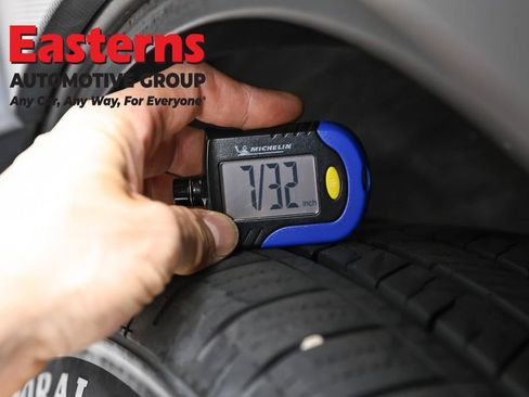 Used 2021 Subaru Forester Limited image 29