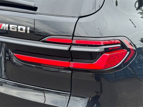 New 2026 BMW X7 M60i w/ Executive Package image 17