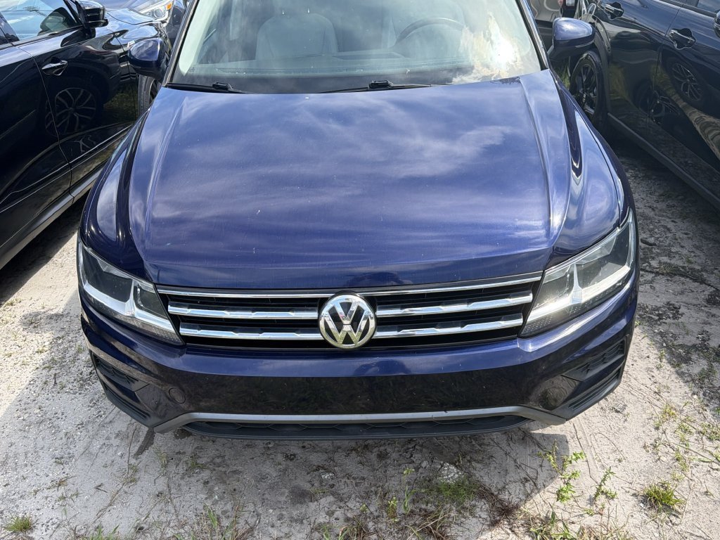 Used 2021 Volkswagen Tiguan SE FWD image 5