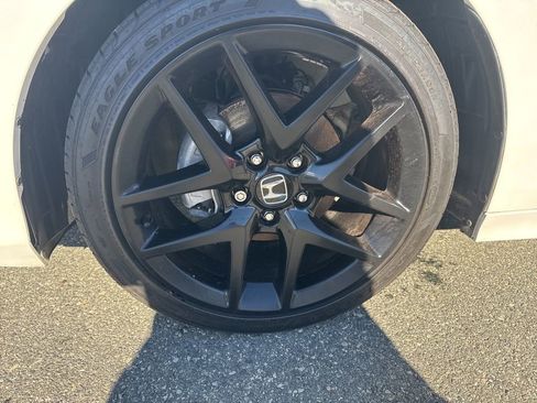Certified 2025 Honda Civic Sport image 22